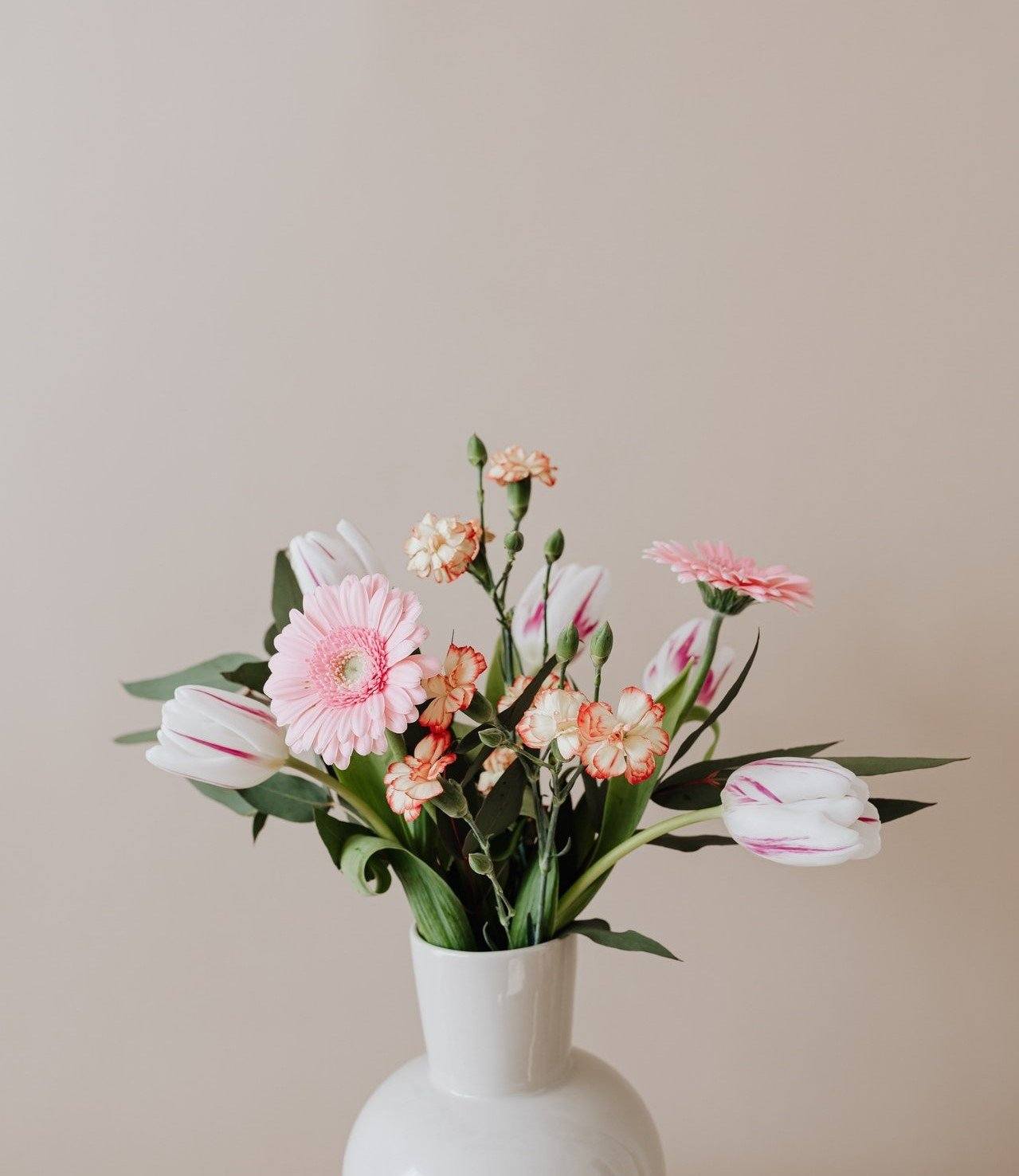 A Guide on Bouquet Care - Ana Hana Flower