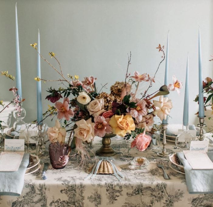 Nightingdale Centerpiece - Bridal Flower - Standard - Preserved Flowers & Fresh Flower Florist Gift Store