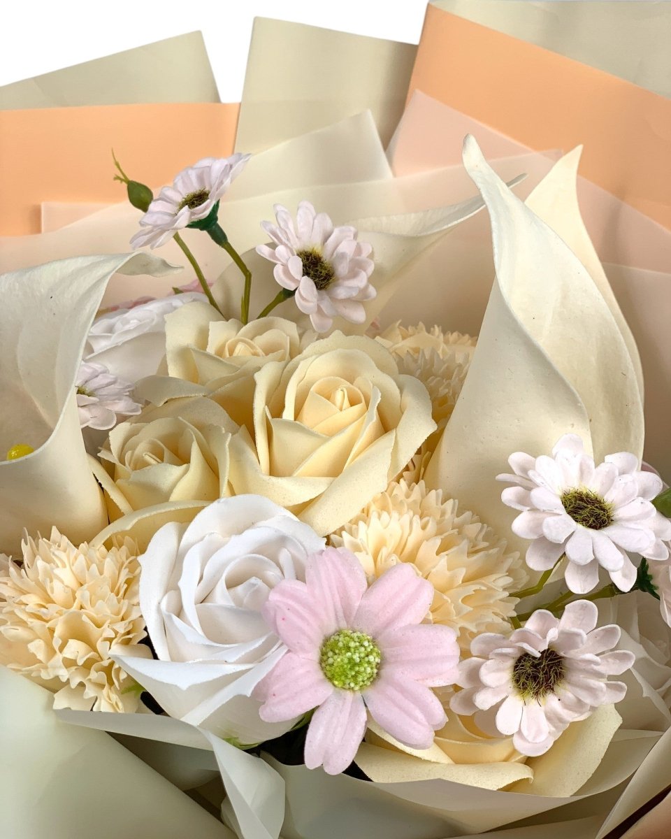 Hanabi Soap Flower Bouquet - Green - Preserved Flowers & Fresh Flower Florist Gift Store