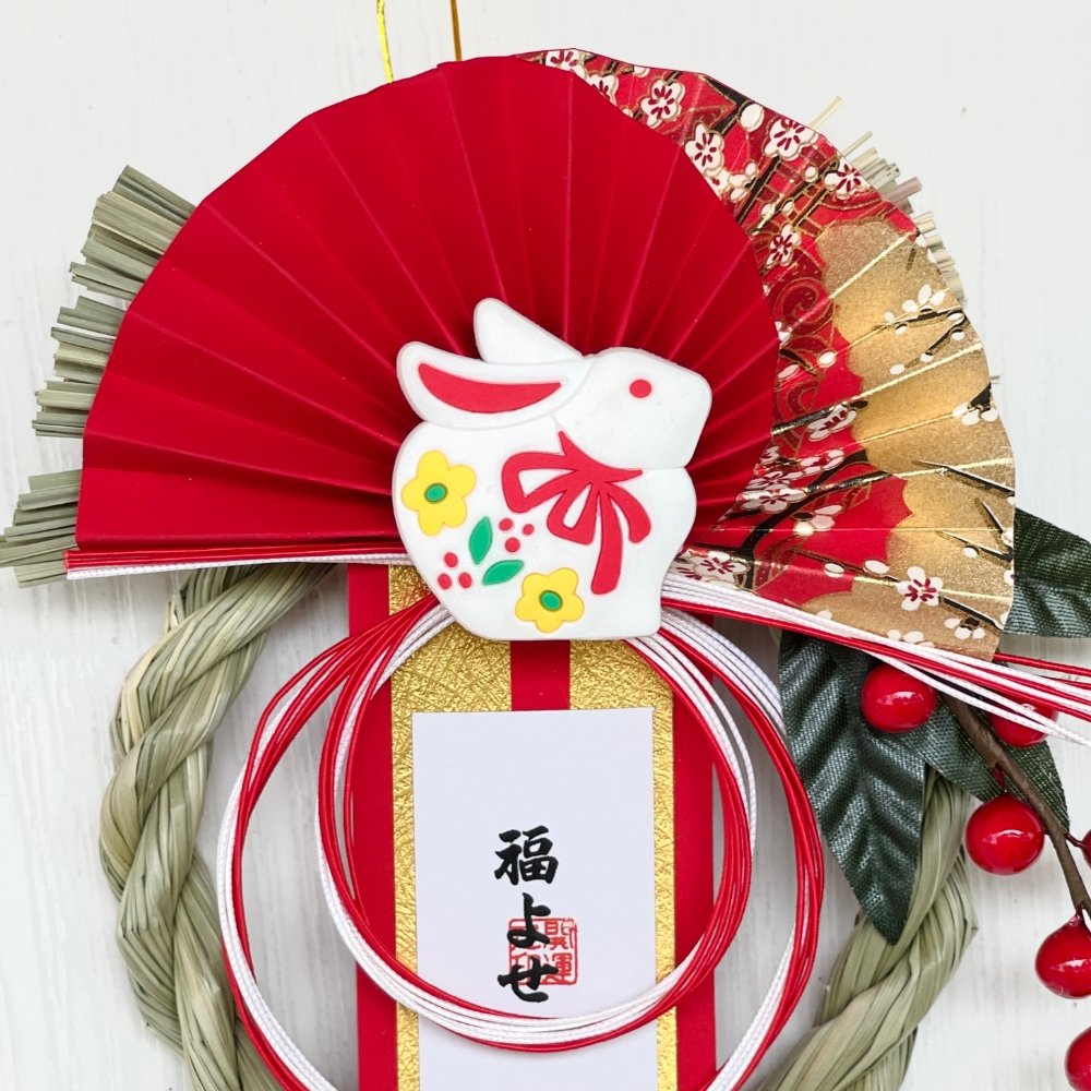 Lucky Usagi Shimenawa New Year Decoration -幸運兎 - Decor - Red - Preserved Flowers & Fresh Flower Florist Gift Store
